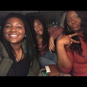 Meet your Posher, Jade